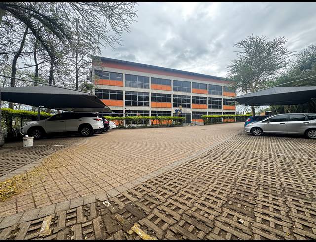 150M² OFFICE TO LET IN SHERWOOD